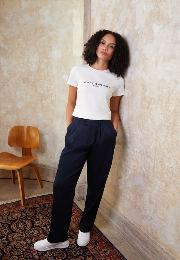 HERITAGE  - Print T-shirt - weiss