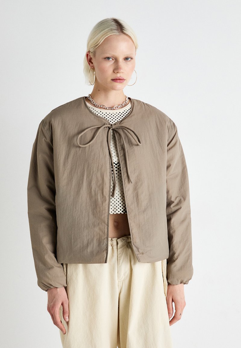 ONLY ONLWENDY BOW JACKET - Jachetă subțire - fungi