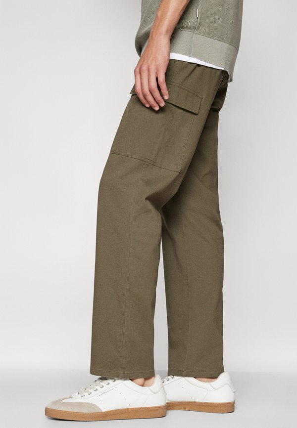 ONSNICKY STRAIGHT PANT NOOS - Cargo trousers - olive night3