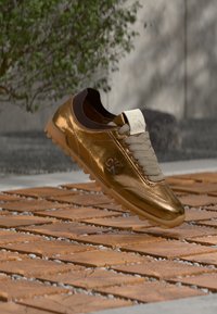 Sélectionné, bronze/rocky brown