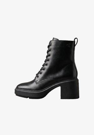 Calvin Klein, BLOCK HEEL ANK BOOT LACEUP LTH - Lace-up ankle boots - triple black