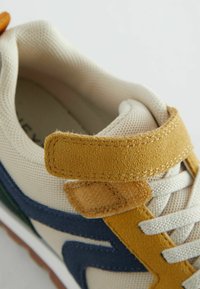Next Sneakers - colour block