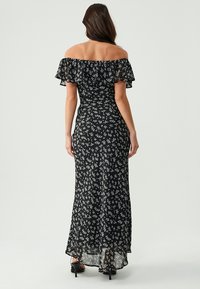 SÁVEL CORAL - Maxi šaty - black ditsy floral