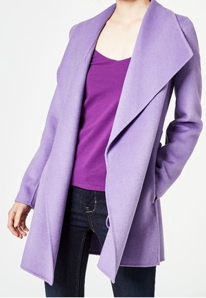 HALLHUBER Krátký kabát - lilac