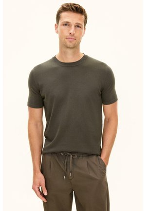 T-shirt basic - nettle green