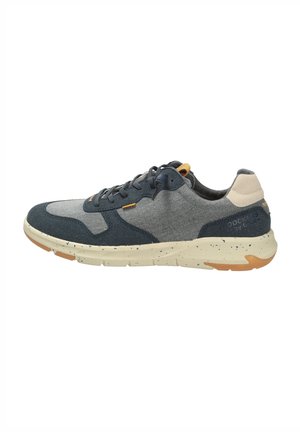 Grau und marineblaue Sneaker mit einem Textil-Obermaterial, glatter Textur, gepolsterter Sohle, gesprenkelten Details und Schnürsenkeln. Verfügt über einen gepolsterten Schaft und Zunge.