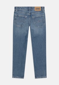 Tommy Hilfiger MODERN STRAIGHT SALT PEPPER - Vaqueros rectos - light blue