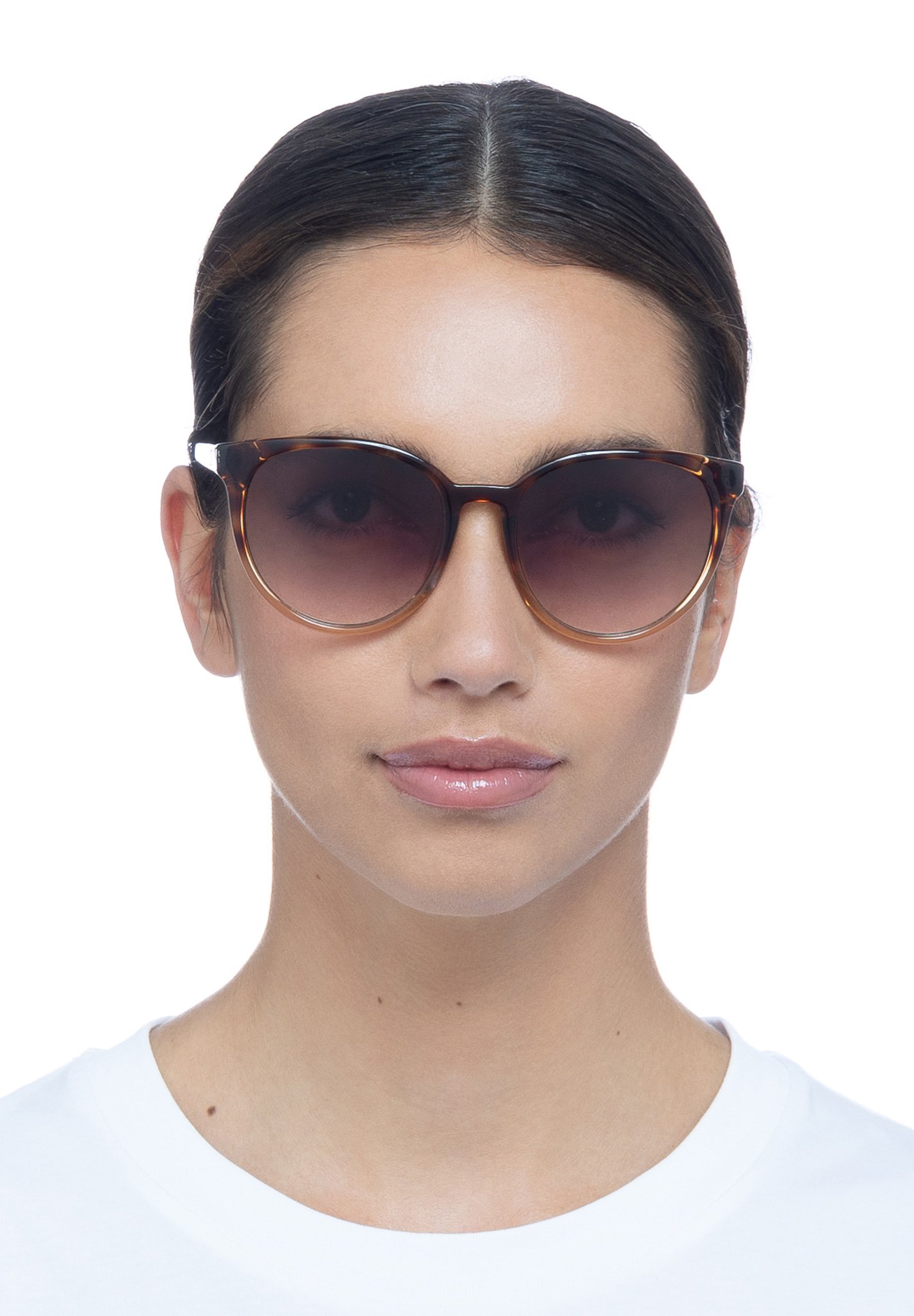 LE SPECS Armada New Sunglasses Tort Tortoise Armada Tort Female Round Sunglasses | Le Specs main image 4