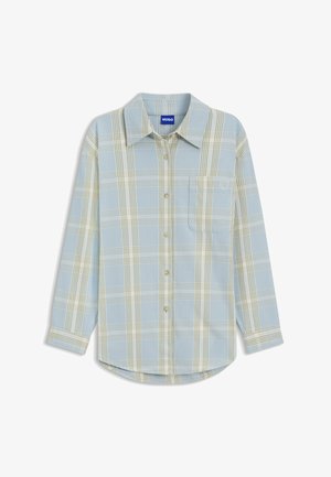 Vaaleansininen ruudullinen paita, jossa on pitkät hihat, nappiyksityiskohdat, kaulus, yksi rintatasku ja hienovarainen logotyyli. Valmistettu pehmeästä puuvillakankaasta.