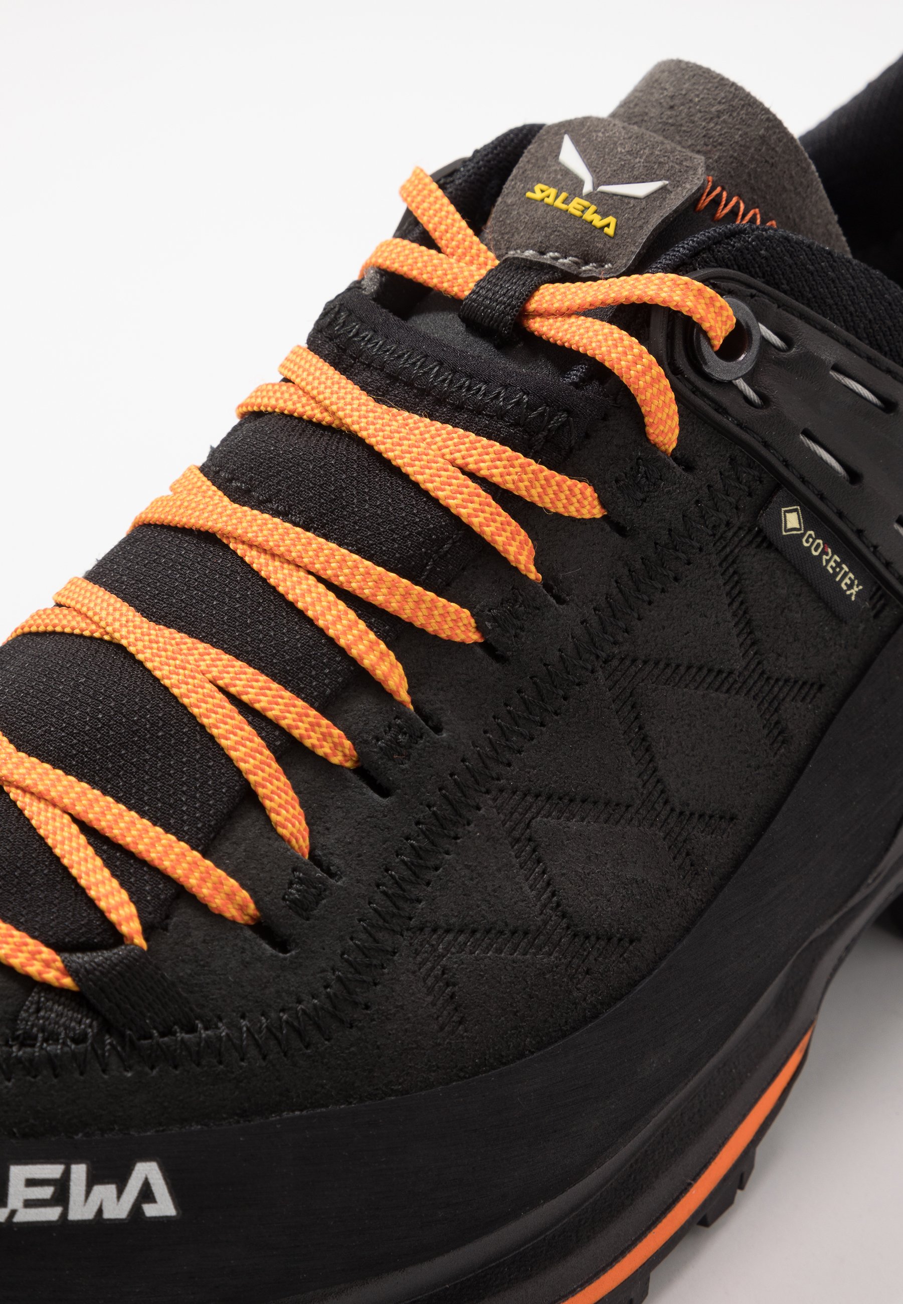 Salewa MS MTN TRAINER 2 GTX Fjellsko blackcarrot Salewa MS MTN TRAINER 2 GTX Fjellsko blackcarrot