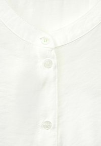 Cecil Camicetta - off-white