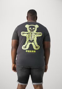 Jack & Jones JORTOKYO TEE CREW NECK - T-shirt print - raven