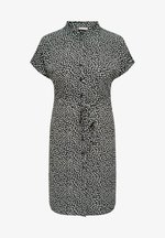 ONLY Carmakoma DIEGA SS WVN NP - Abito a camicia - black/cloud dancer ONLY Carmakoma DIEGA SS WVN NP - Abito a camicia - black/cloud dancer