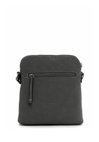 Grå perforeret crossbody taske med en lynlåslomme foran, glat tekstur og justerbar rem. Kompakt rektangulær form.