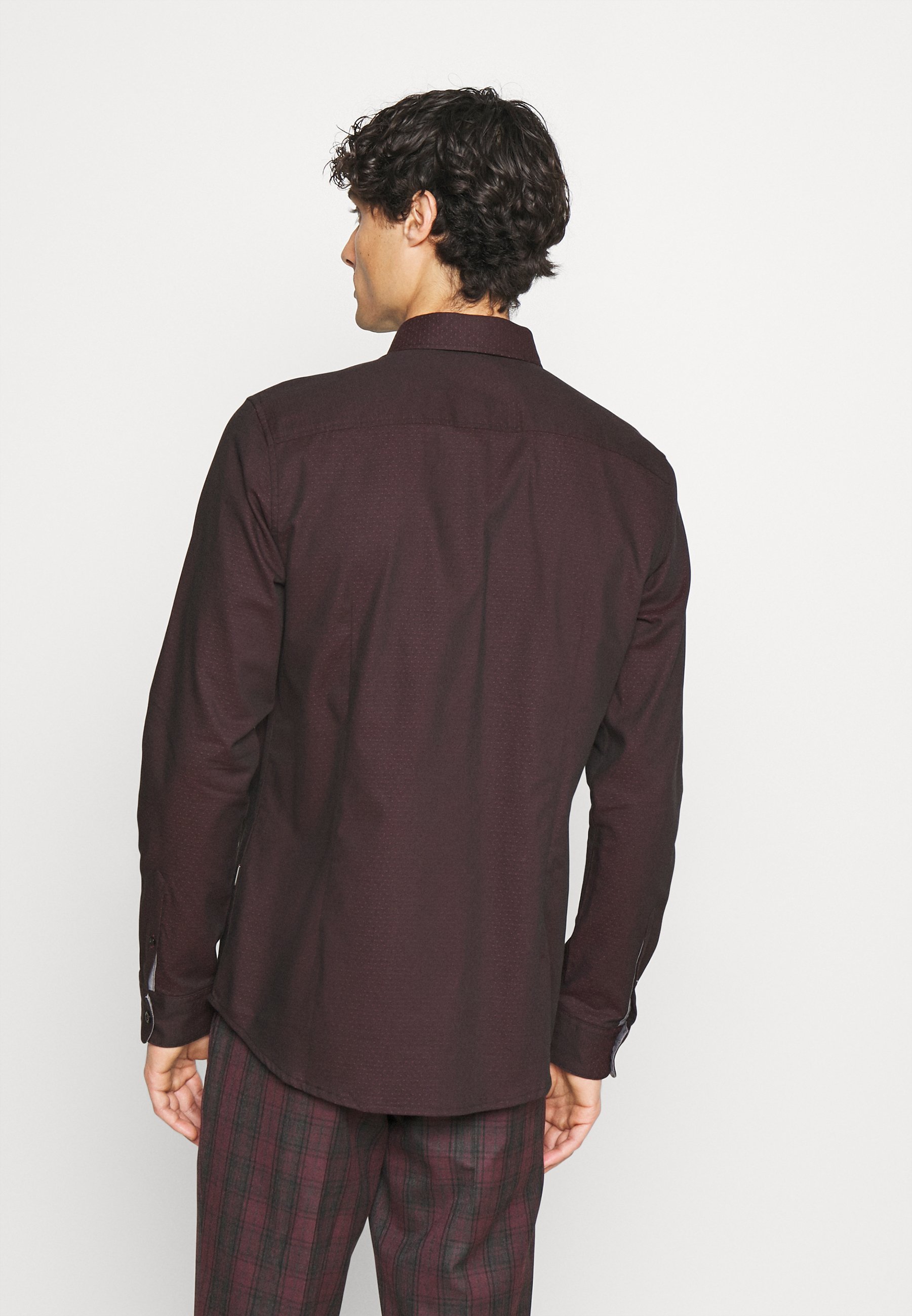 TOM TAILOR FITTED EASY CARE WITH BOWTIE 