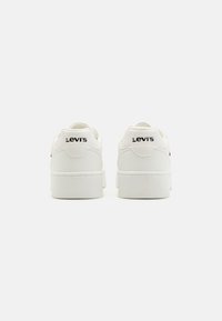 Levi's® Sporta apavi - brilliant white