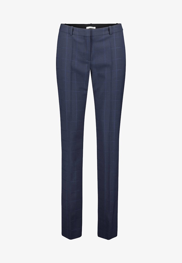 Pantalon slim bleu marine avec un motif à carreaux subtil, passants pour ceinture et pli avant marqué.