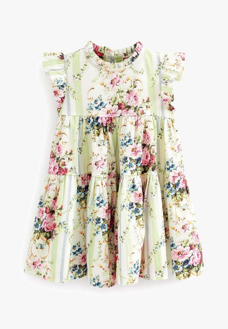 Robe fleurie à manches volantées. Présente un tissu vert clair à rayures avec des motifs de fleurs roses et bleues ainsi qu'un design à étages.