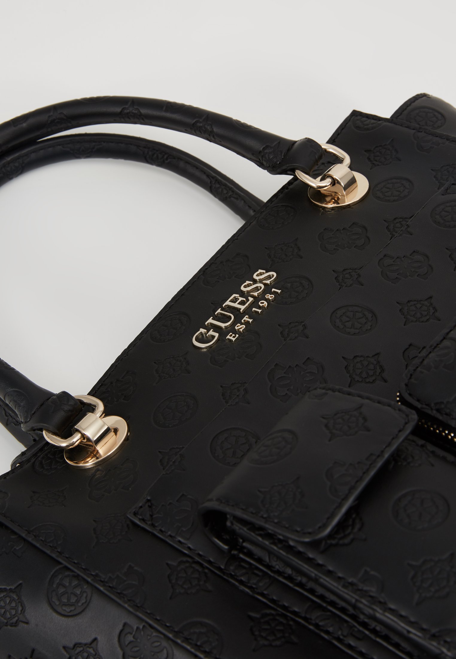 Guess ILENIA POCKET SATCHEL Håndveske black Zalando.no Guess ILENIA POCKET SATCHEL Håndveske black Zalando.no