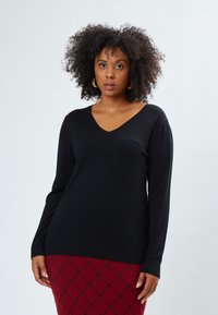 Unausgewählt, black