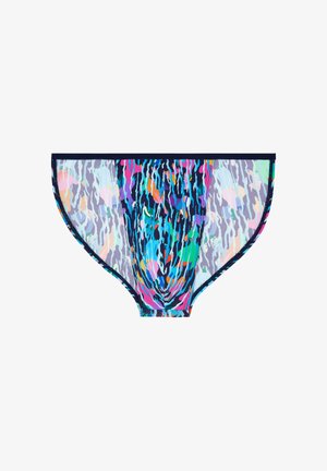 Korte, kleurrijke doorschijnende herenboxers met een levendig abstract patroon in blauw, roze, groen en oranje tinten op een witte achtergrond.