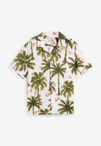 Camicetta a maniche corte con sfondo bianco, caratterizzata da palme verdi e accenti floreali rossi in un motivo tropicale. Design casual con bottoni.