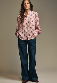 Laura Ashley REGULAR FIT  - Užsagstoma palaidinė - pink