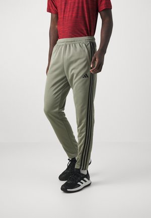 TRAIN ESSENTIALS JOGGERS - Pantalones deportivos - silver pebble/black