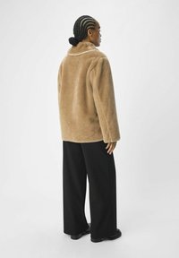 Object JOPAL - Korte frakker - tobacco brown
