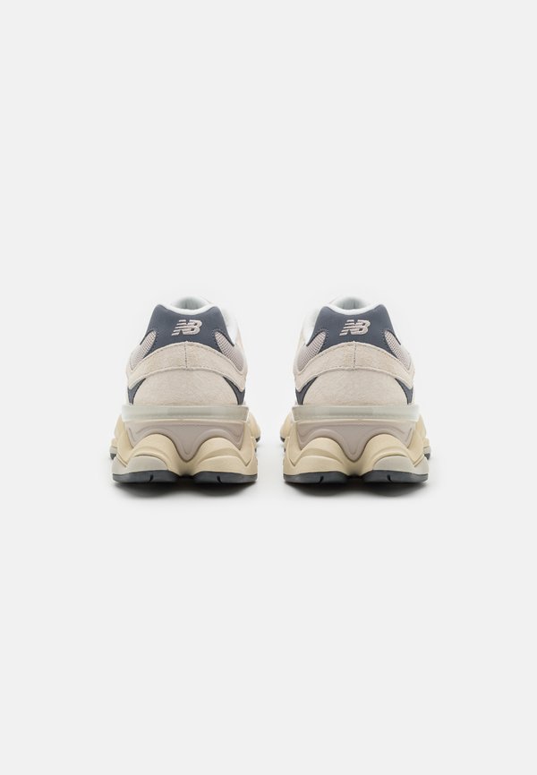 9060 UNISEX - Trainers - moonrock3