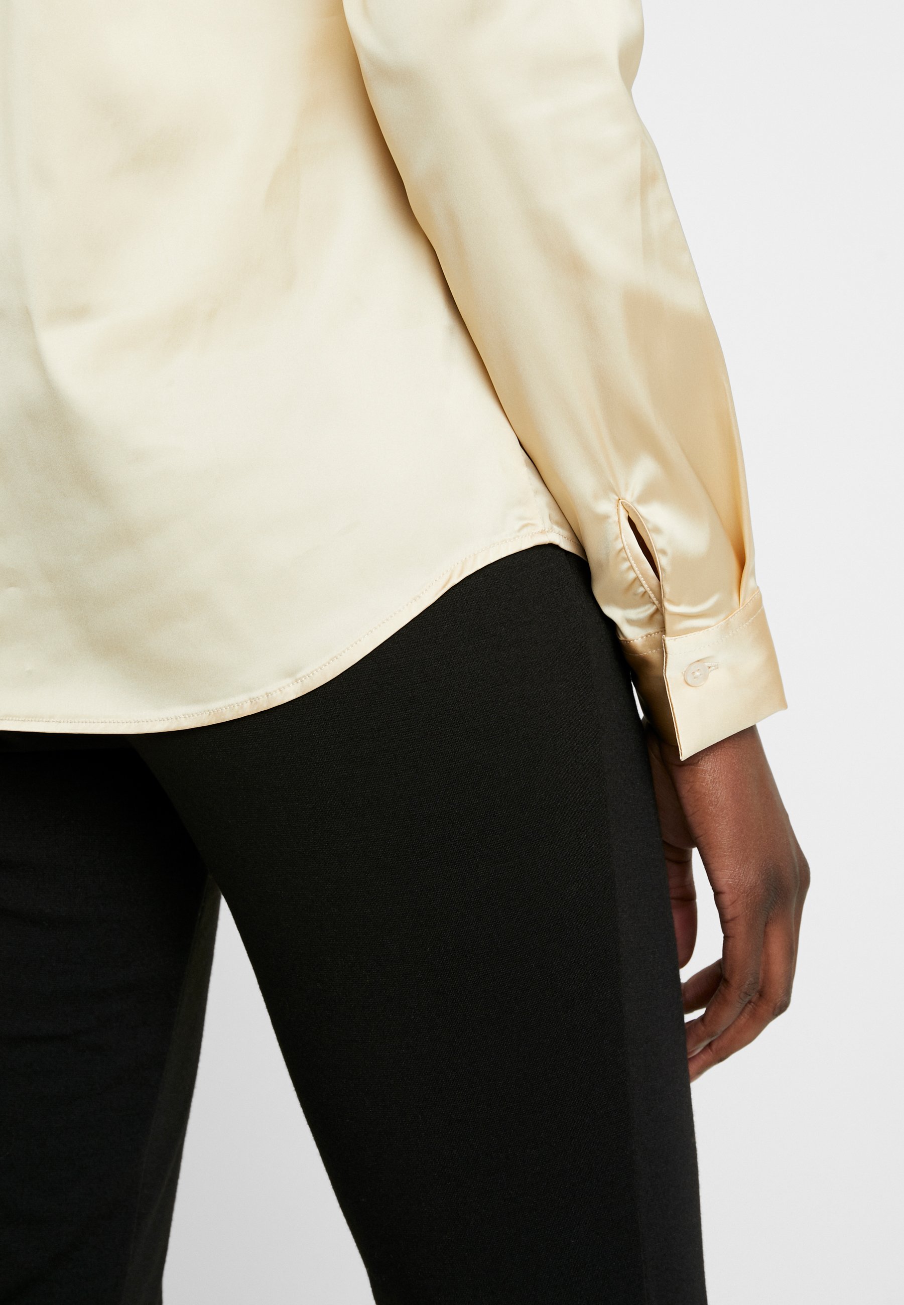 Mos Mosh TILDA FRILL SATIN Skjorte beige Zalando.no Mos Mosh TILDA FRILL SATIN Skjorte beige Zalando.no