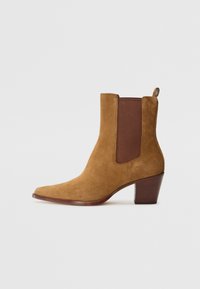 Unselected, brown