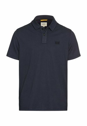 Navyblaues Poloshirt aus strukturiertem Stoff mit umgeschlagenem Kragen, zwei Knöpfen und einem kleinen gestickten Logo auf der Brust.