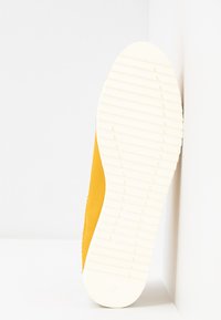 Marco Tozzi LACE UP - Casual lace-ups - sun