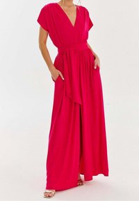 NAOKO Robe de cocktail - red