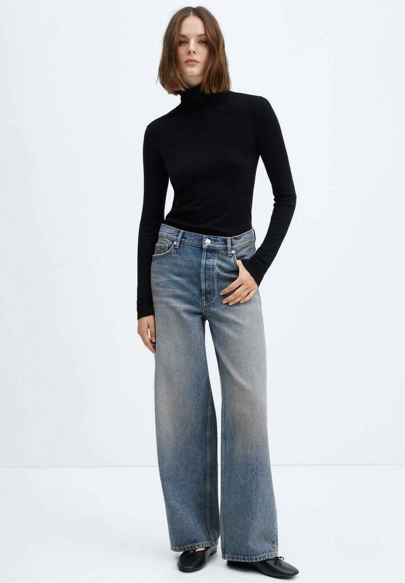 Mango MASSY - Flared Jeans - dunkelblau vintage/dunkelblau 