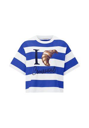 Maglietta a maniche corte con righe blu e bianche con la scritta "I [immagine di croissant] Croissants" e una grafica di croissant sul davanti.
