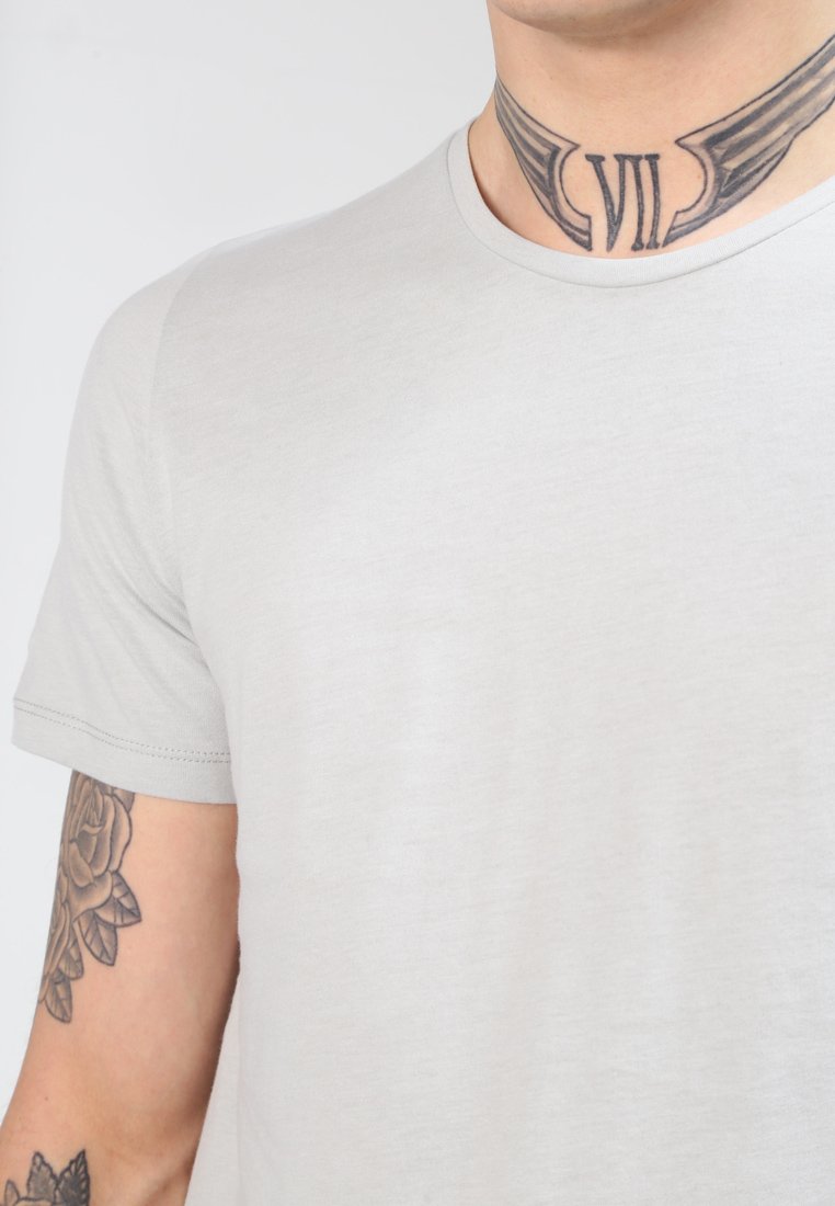 Light grey melange t-shirt