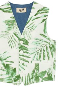 Gilet bianco con stampa di foglie di palma verdi, cinque bottoni bianchi, scollatura a V marcata e due tasche frontali. Fodera in denim visibile sul collo.