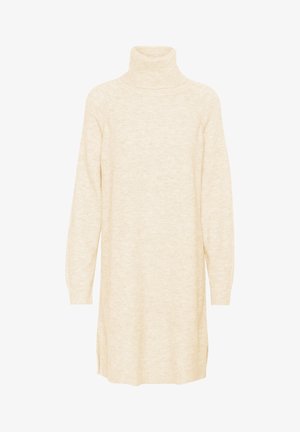 Kreminės spalvos, megztas golfo suknelė su ilgomis rankovėmis, šoninėmis skeltėmis ir minkšta tekstūra. Paprastas dizainas be raštų ar papuošimų.