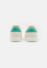 Calvin Klein Jeans CLASSIC CUPSOLE  - Tenisky - creamy white/bahama green