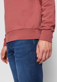 Hackett London Sudadera - pink