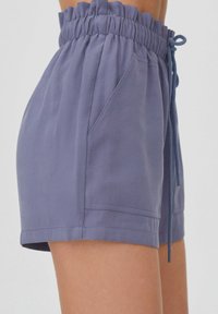 PULL&BEAR Shorts - mottled light blue
