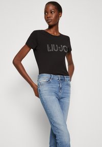 Liu Jo Jeans UP DIVINE - Vaqueros pitillo - denim blue light utility