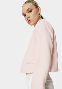 Koton SHORT  - Blazer - light pink