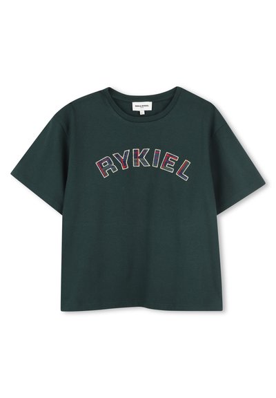 Groene katoenen T-shirt met een ronde hals en korte mouwen, voorzien van kleurrijke geborduurde tekst "RYKIEL" over de voorkant.