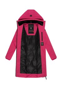 Giacca imbottita rosa con cappuccio, dotata di un interno nero, chiusura a zip e etichetta decorata. I polsini sono elasticizzati per una vestibilità perfetta.