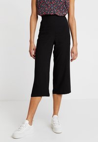 Vero Moda Housut - black