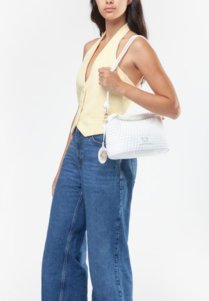 V73, MINI BAG KORNELIA - Bolso de mano - bianco