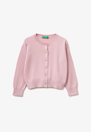 Hellrosa, langärmeliger, knöpfbarer Cardigan mit gerippten Bündchen und Saum, Rundhalsausschnitt und einem kleinen Stoffetikett an der unteren Vorderseite.